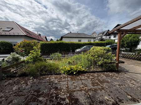 Hier könnten auch Parkplätze geschaffen werden!? - Reihenmittelhaus in 64678 Lindenfels mit 140m² kaufen