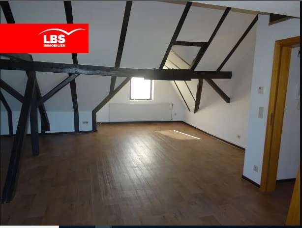 Wohnen / Schlafen - Dachgeschosswohnung in 45968 Gladbeck mit 55m² mieten