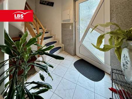 Flur EG - Wohnung in 45768 Marl mit 88m² kaufen