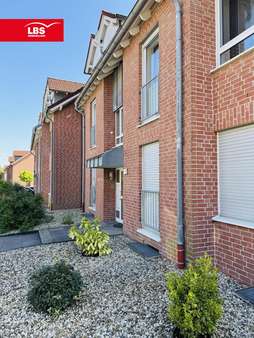 Hausansicht - Erdgeschosswohnung in 46244 Bottrop mit 106m² kaufen