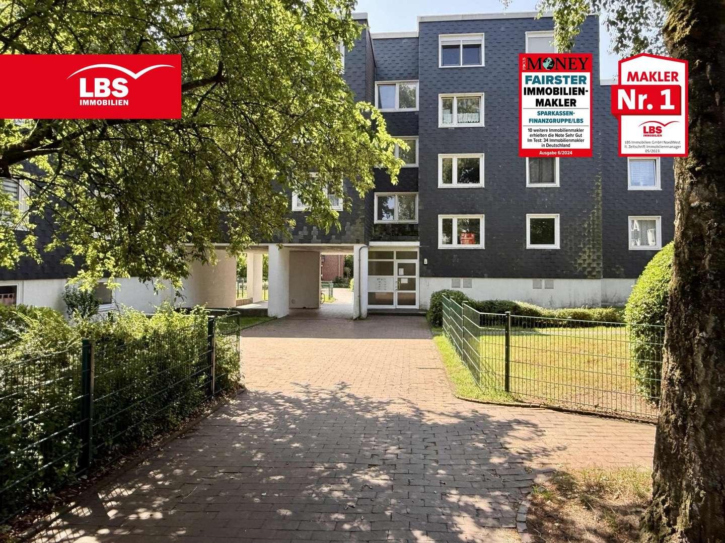 Vorderseitige Hausansicht Vorderseitige Hausansicht - Erdgeschosswohnung in 46286 Dorsten mit 96m² kaufen