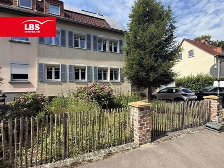 Hausansicht - Doppelhaushälfte in 46240 Bottrop mit 170m² kaufen
