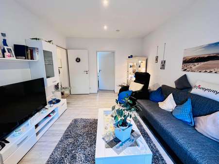 Wohnzimmer EG - Zweifamilienhaus in 45966 Gladbeck mit 158m² günstig kaufen