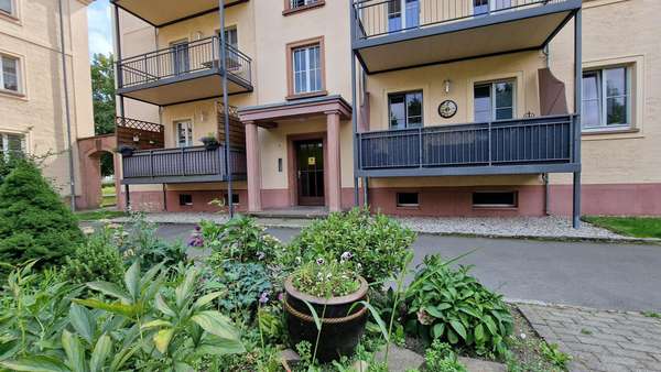 null - Etagenwohnung in 04357 Leipzig mit 67m² als Kapitalanlage kaufen
