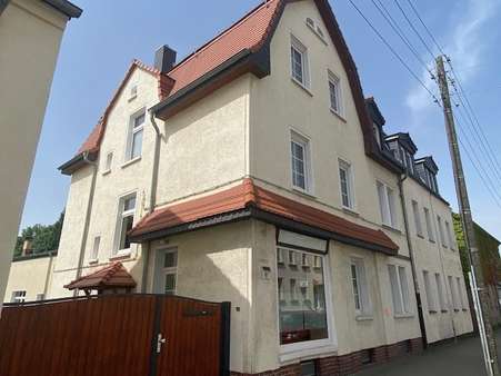 Straßenansicht - Mehrfamilienhaus in 04288 Leipzig mit 120m² kaufen