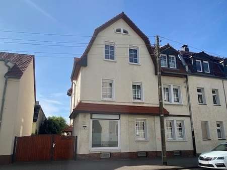 Straßenansicht - Mehrfamilienhaus in 04288 Leipzig mit 120m² kaufen