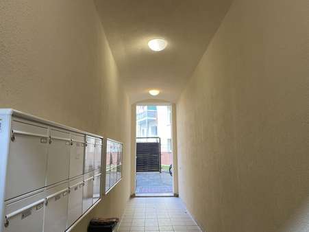 Eingang - Etagenwohnung in 04159 Leipzig mit 43m² als Kapitalanlage kaufen