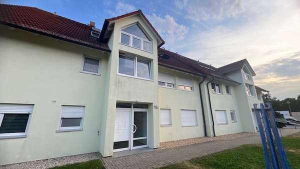 Außensicht - Erdgeschosswohnung in 04509 Wiedemar mit 59m² kaufen