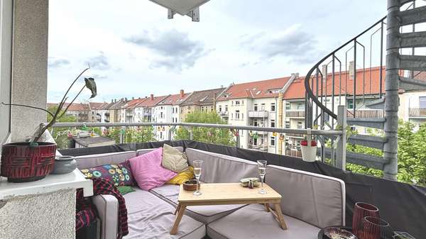 Balkon - Etagenwohnung in 04318 Leipzig mit 81m² als Kapitalanlage kaufen