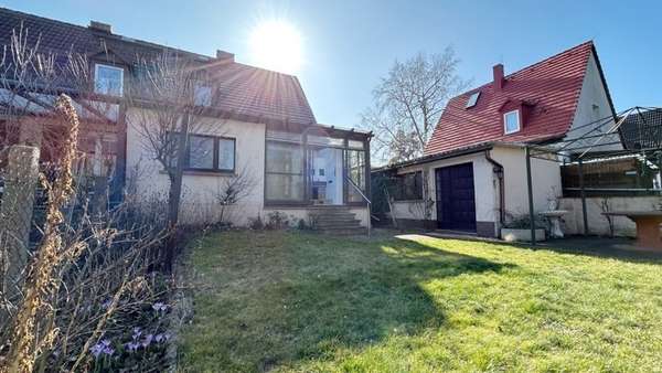Hofseite - Doppelhaushälfte in 04328 Leipzig mit 101m² kaufen