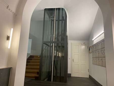 Lift - Etagenwohnung in 04107 Leipzig mit 150m² kaufen