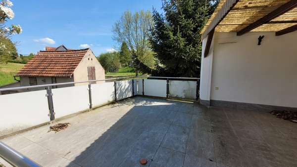 Balkon - Einfamilienhaus in 04654 Frohburg mit 93m² kaufen