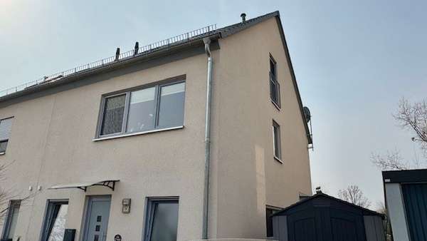 Vorderansicht - Doppelhaushälfte in 04207 Leipzig mit 118m² als Kapitalanlage kaufen