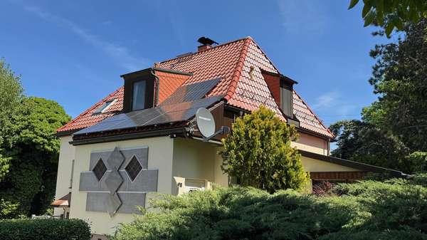 Rückansicht Rückansicht - Einfamilienhaus in 04420 Markranstädt mit 122m² kaufen