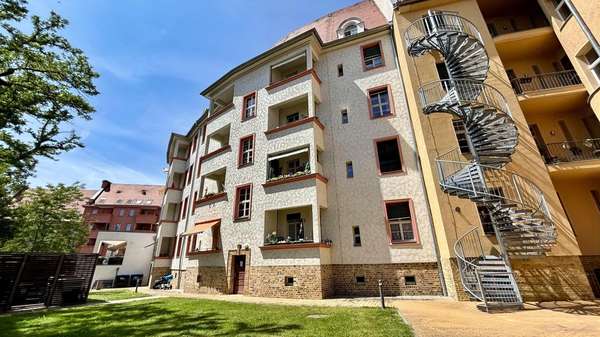 Außenansicht Außenansicht - Etagenwohnung in 04159 Leipzig mit 56m² als Kapitalanlage kaufen
