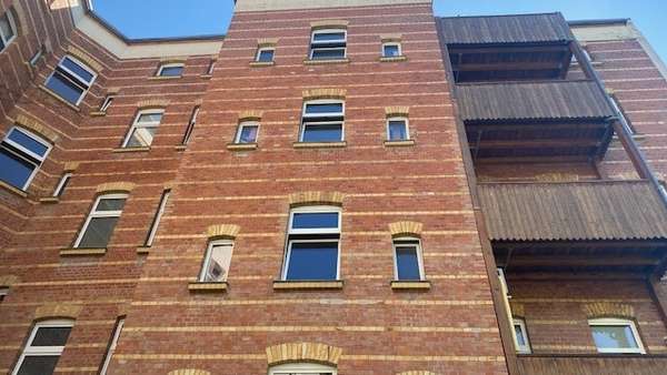 Rückansicht - Dachgeschosswohnung in 04347 Leipzig mit 62m² kaufen