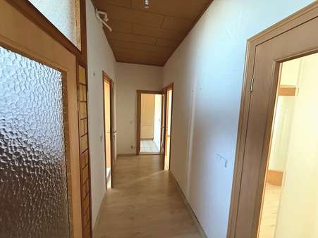 Flur 1.OG Flur 1.OG - Reihenmittelhaus in 04539 Groitzsch mit 134m² kaufen