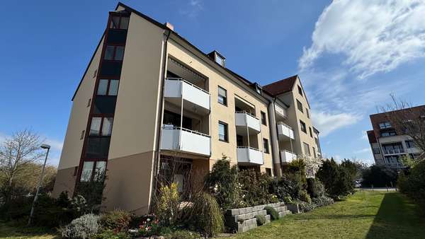 Seitenansicht Seitenansicht - Etagenwohnung in 04316 Leipzig mit 58m² kaufen