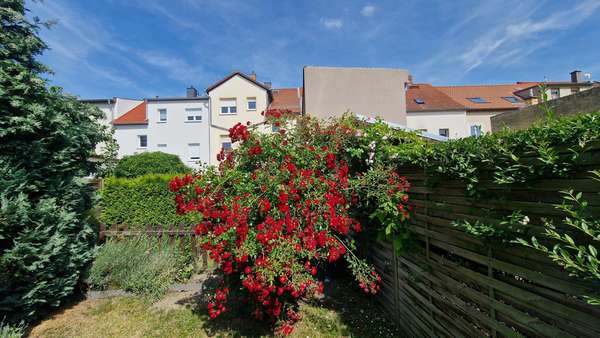 Haus Hofseite - Reihenmittelhaus in 04539 Groitzsch mit 147m² kaufen