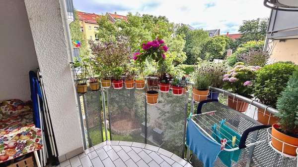 Balkon - Etagenwohnung in 04229 Leipzig mit 76m² kaufen