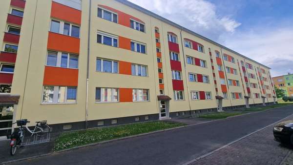 null - Erdgeschosswohnung in 04442 Zwenkau mit 31m² kaufen