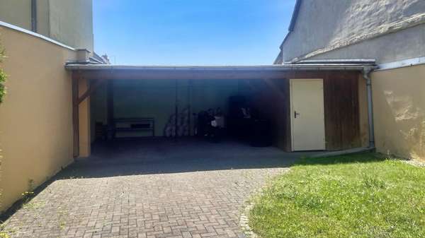Carports für die Mieter - Wohn- / Geschäftshaus in 04849 Bad Düben mit 316m² als Kapitalanlage kaufen