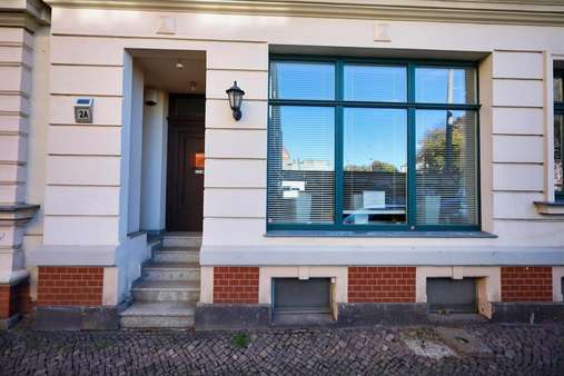 Hausansicht Front - Büro in 04177 Leipzig mit 62m² kaufen