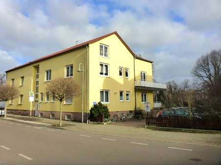Straßenansicht - Wohn- / Geschäftshaus in 04509 Delitzsch mit 294m² als Kapitalanlage kaufen