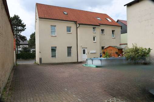 Rückansicht Vorderhaus - Mehrfamilienhaus in 04288 Leipzig mit 280m² kaufen