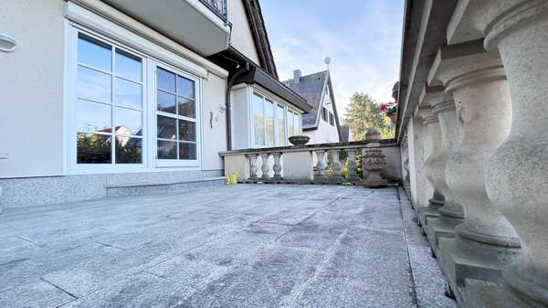 EG Terrase EG Terrase - Einfamilienhaus in 04157 Leipzig mit 212m² kaufen