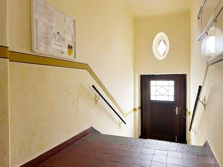 Hausflur - Erdgeschosswohnung in 04319 Leipzig mit 47m² als Kapitalanlage kaufen