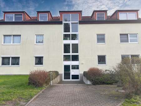 Eingang - Etagenwohnung in 04329 Leipzig mit 75m² als Kapitalanlage kaufen