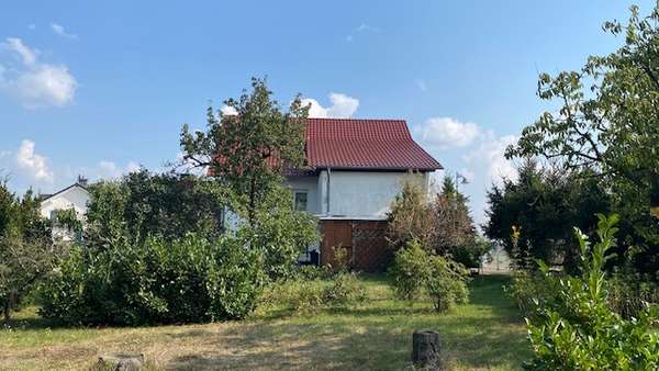 Ansicht vom Grundstück - Zweifamilienhaus in 04860 Süptitz mit 190m² kaufen