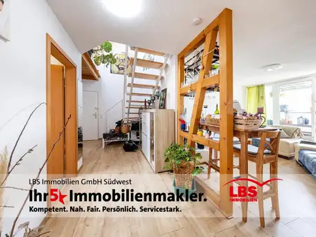 Großzügige 4,5 Zi. Maisonette-Wohnung 