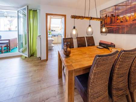 Wohn-/Essbereich - Maisonette-Wohnung in 78315 Radolfzell mit 107m² kaufen