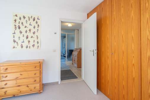 Schlafzimmer - Etagenwohnung in 78343 Gaienhofen mit 57m² kaufen