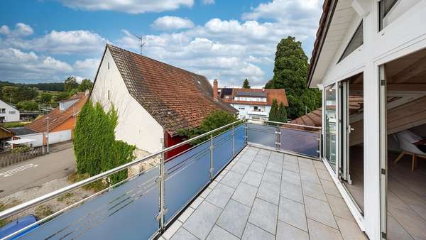 Sonnenbalkon Sonnenbalkon - Maisonette-Wohnung in 78315 Radolfzell mit 105m² kaufen