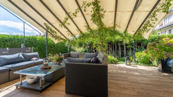 Terrasse Terrasse - Zweifamilienhaus in 78343 Gaienhofen mit 199m² kaufen