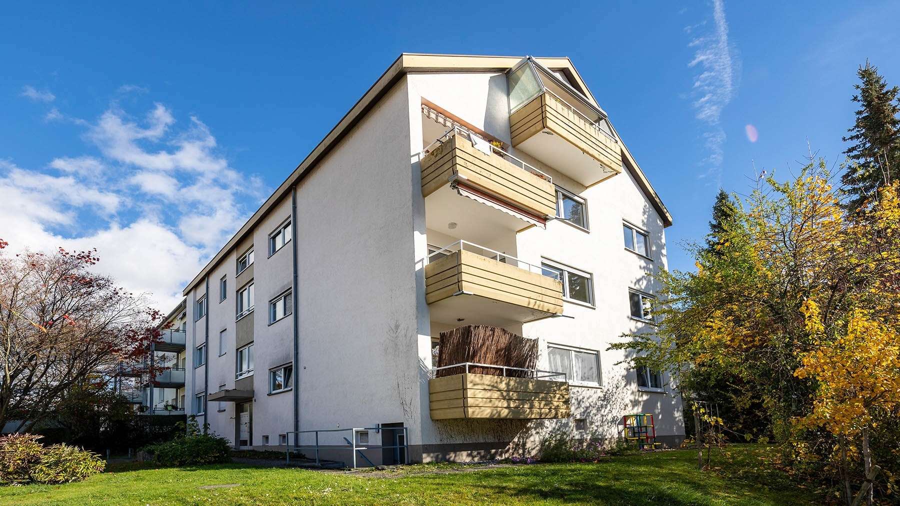 Gebäudeansicht Gebäudeansicht - Etagenwohnung in 78315 Radolfzell mit 86m² kaufen