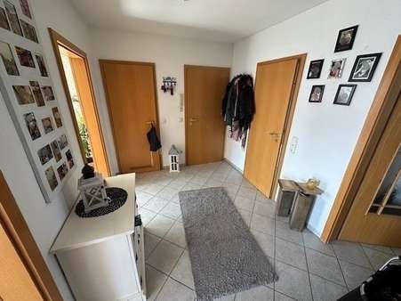 Flur/Eingangsbereich - Dachgeschosswohnung in 59227 Ahlen mit 78m² kaufen