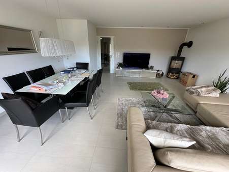 Blick in das Wohnzimmer Blick in das Wohnzimmer - Einfamilienhaus in 59269 Beckum mit 150m² kaufen