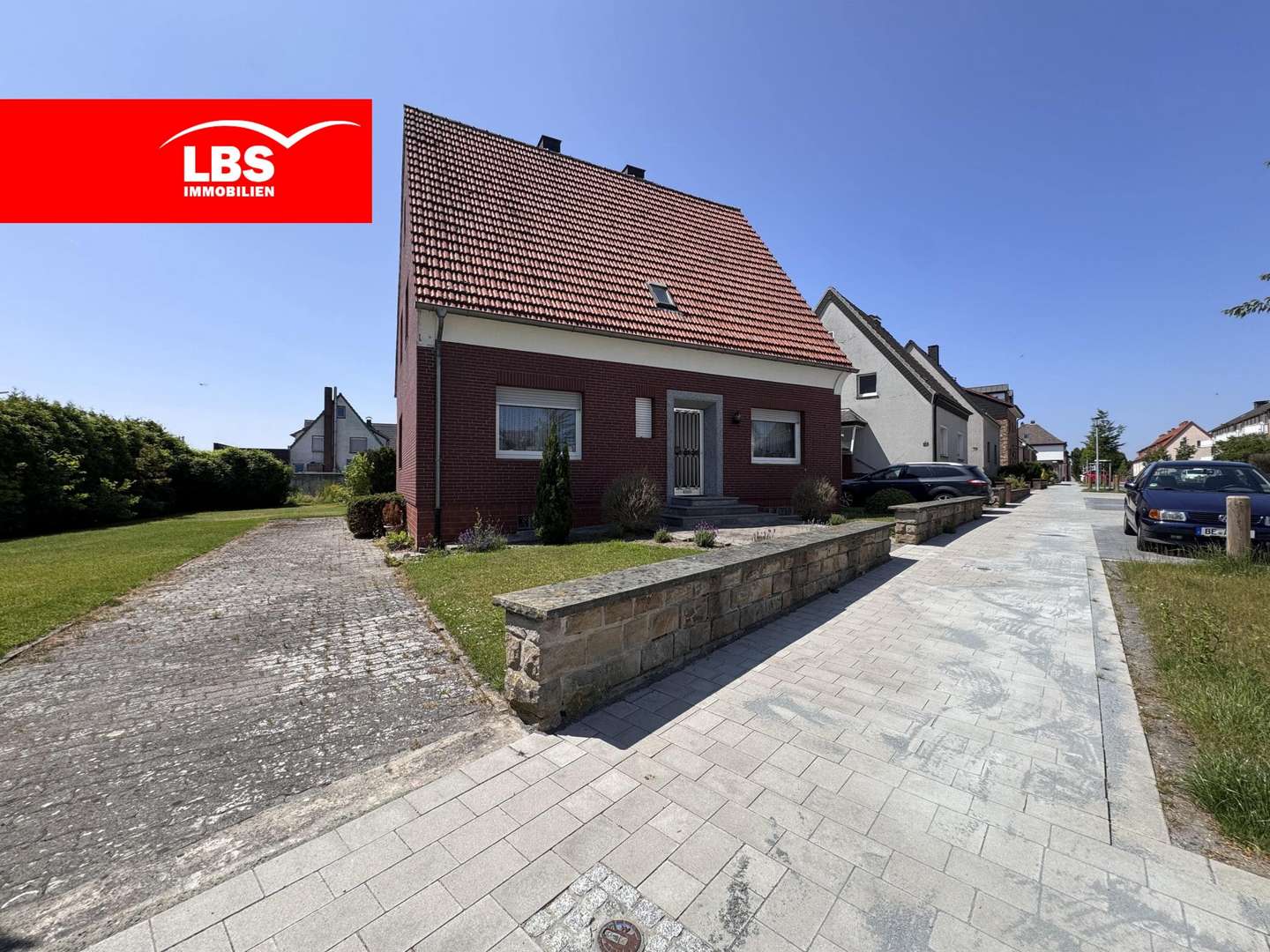 Vorderansicht - Zweifamilienhaus in 59269 Beckum mit 100m² kaufen