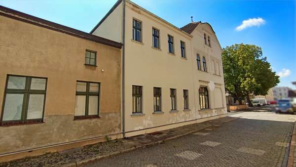 Außen 5 - Gastronomie in 15890 Eisenhüttenstadt mit 83m² kaufen