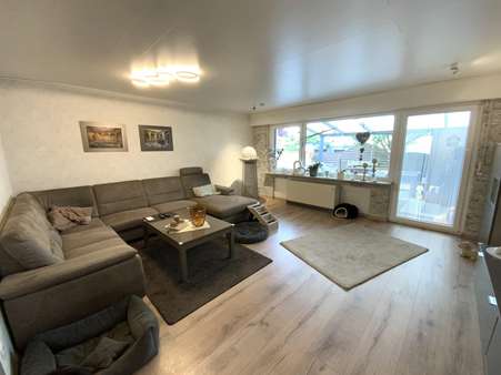 Wohnzimmer EG Wohnzimmer EG - Zweifamilienhaus in 52353 Düren mit 257m² kaufen