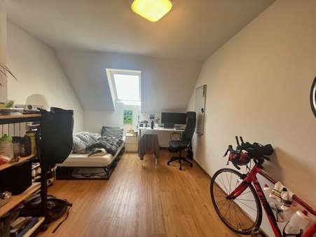 Zimmer 1 unterer Bereich Zimmer 1 unterer Bereich - Maisonette-Wohnung in 53111 Bonn mit 98m² als Kapitalanlage kaufen