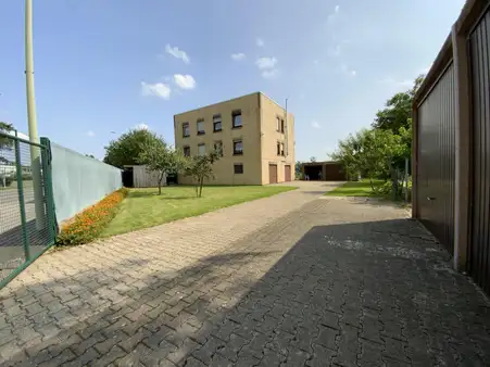 Smartes Investment - Mehrfamilienhaus in Girbelsrath