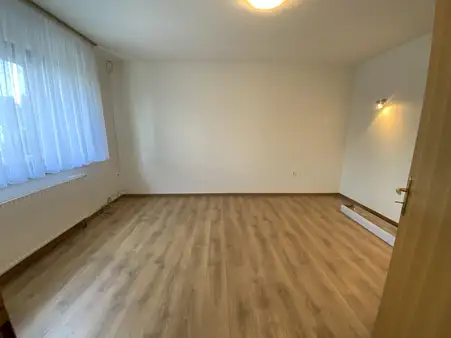 Sehr gepflegtes Reihenmittelhaus in Düren-Rölsdorf