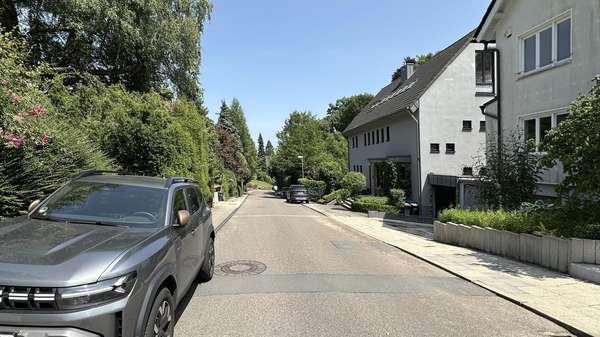 Lage Lage - Einfamilienhaus in 45259 Essen mit 274m² kaufen