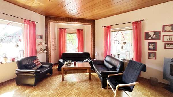 Wohnen - Etagenwohnung in 45276 Essen mit 112m² kaufen