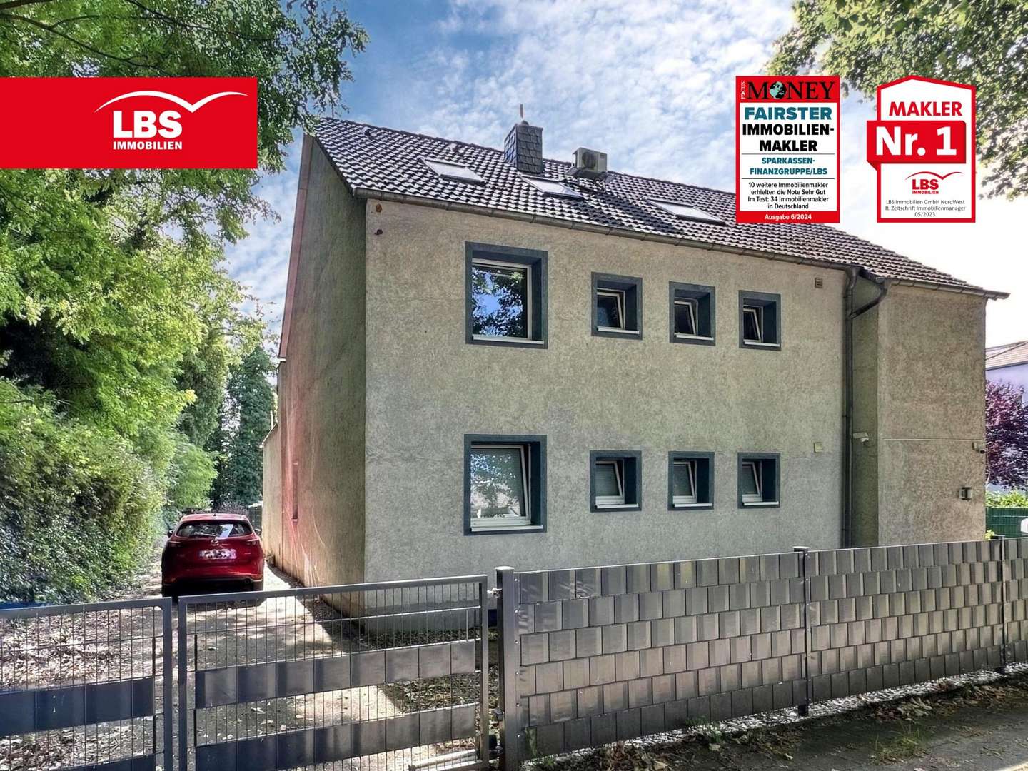 Titelbild Titelbild - Zweifamilienhaus in 46049 Oberhausen mit 232m² kaufen